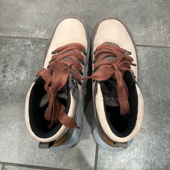 Merrell - Picture 9 of 10